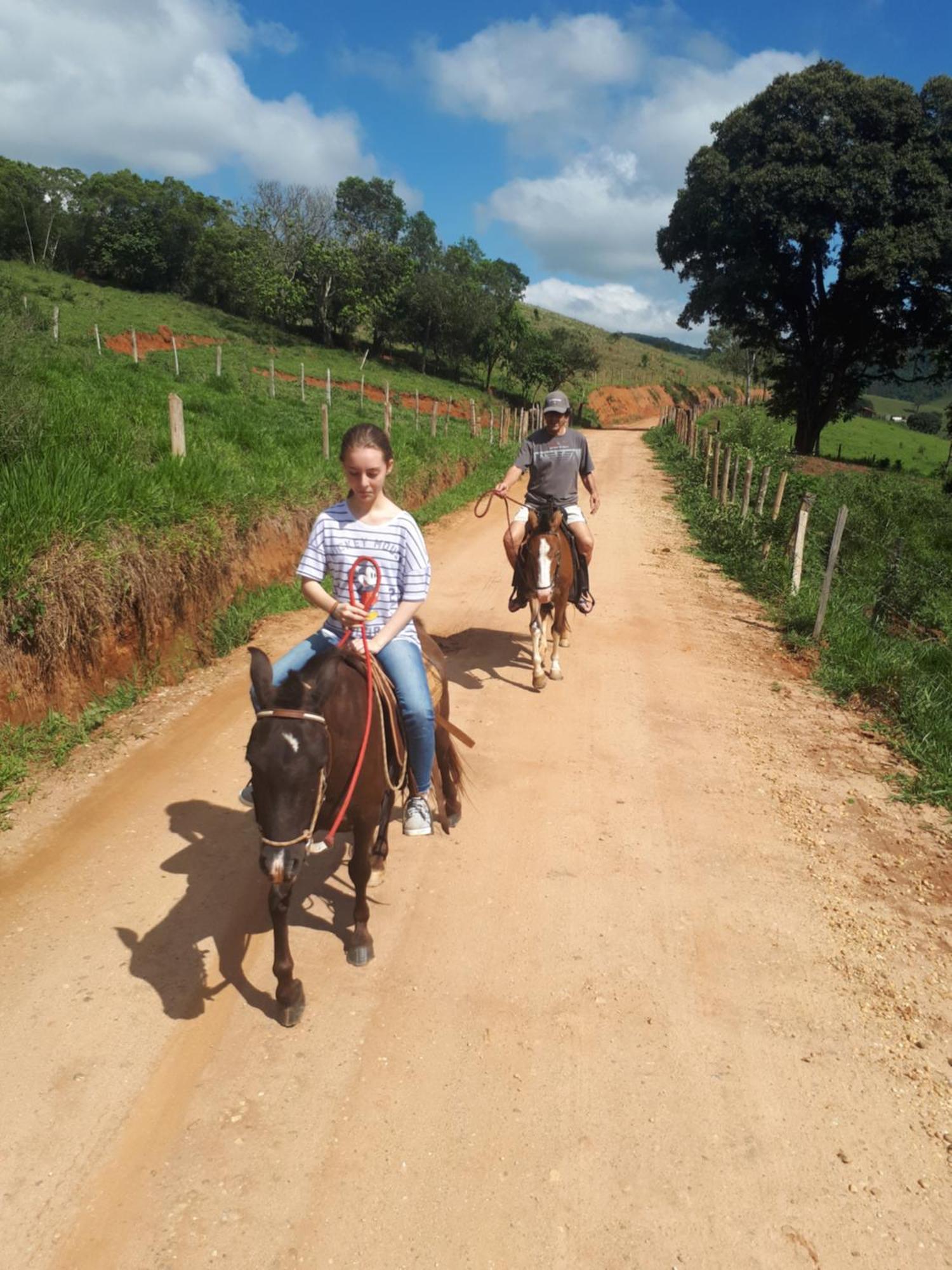 Sao Sebastiao do Rio Verde Chales Reviva מראה חיצוני תמונה